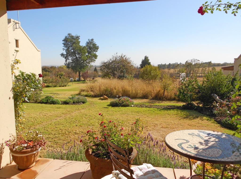 Hartley Manor Guest House Muldersdrift Esterno foto