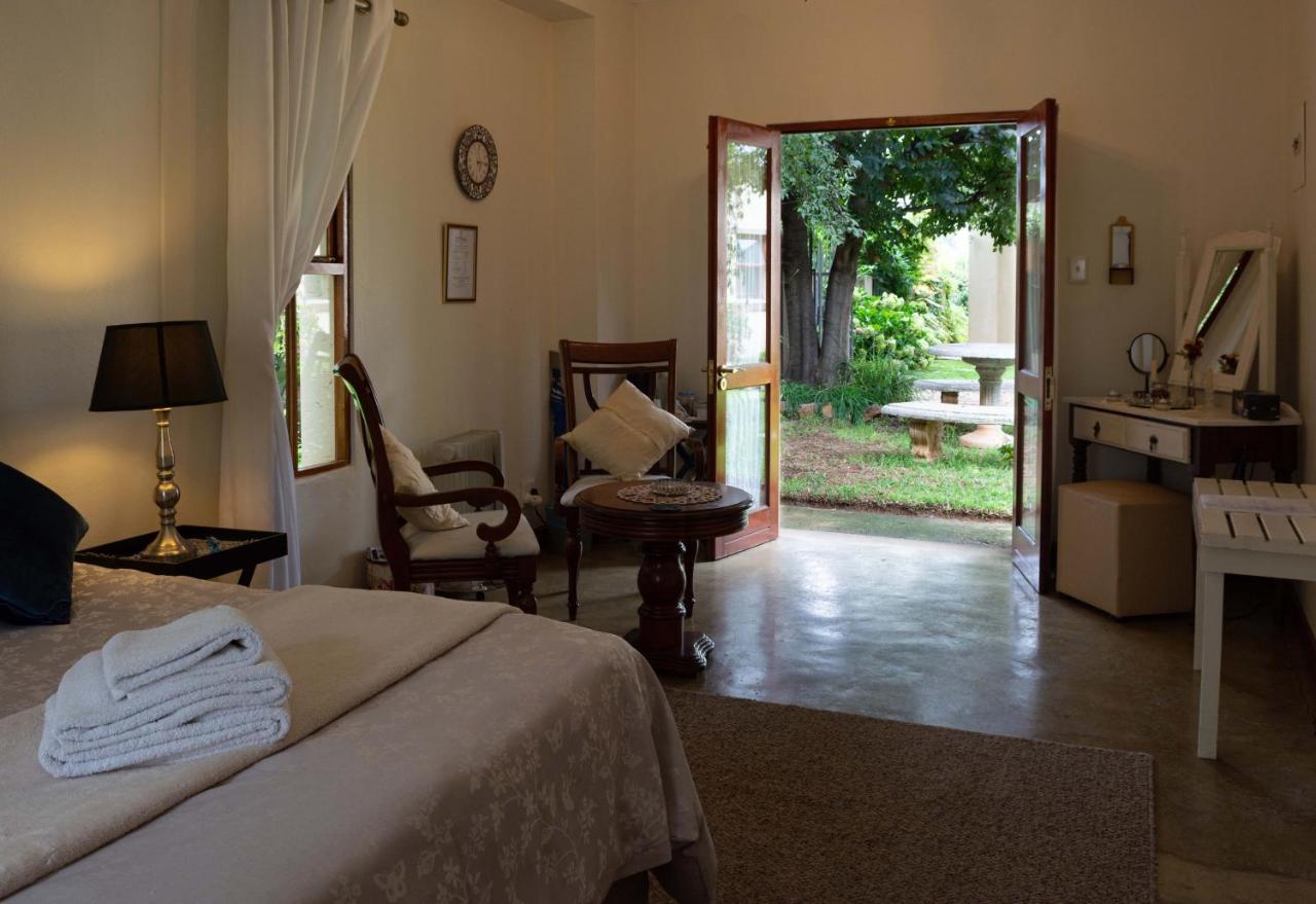 Hartley Manor Guest House Muldersdrift Esterno foto
